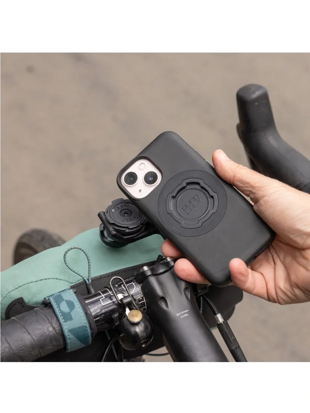 Quad Lock iPhone 15 Case